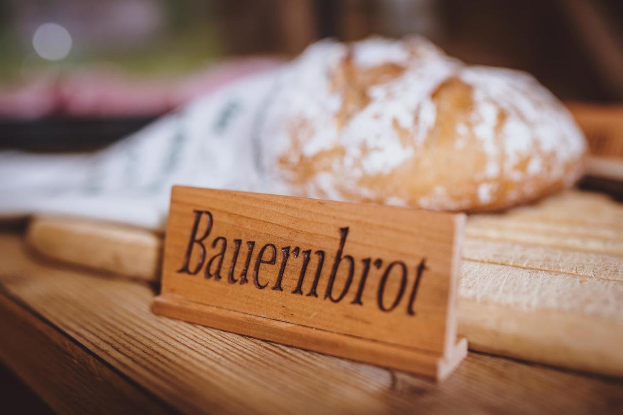 Panorama Hotel Guggenbichl - Inkl Sommerkarte, Freier Eintritt Ins Tauern Spa & Bester Ausblick Uber Kaprun Eksteriør bilde