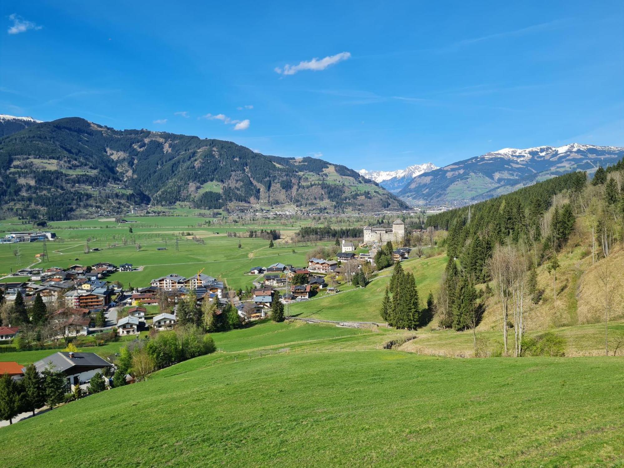 Panorama Hotel Guggenbichl - Inkl Sommerkarte, Freier Eintritt Ins Tauern Spa & Bester Ausblick Uber Kaprun Eksteriør bilde