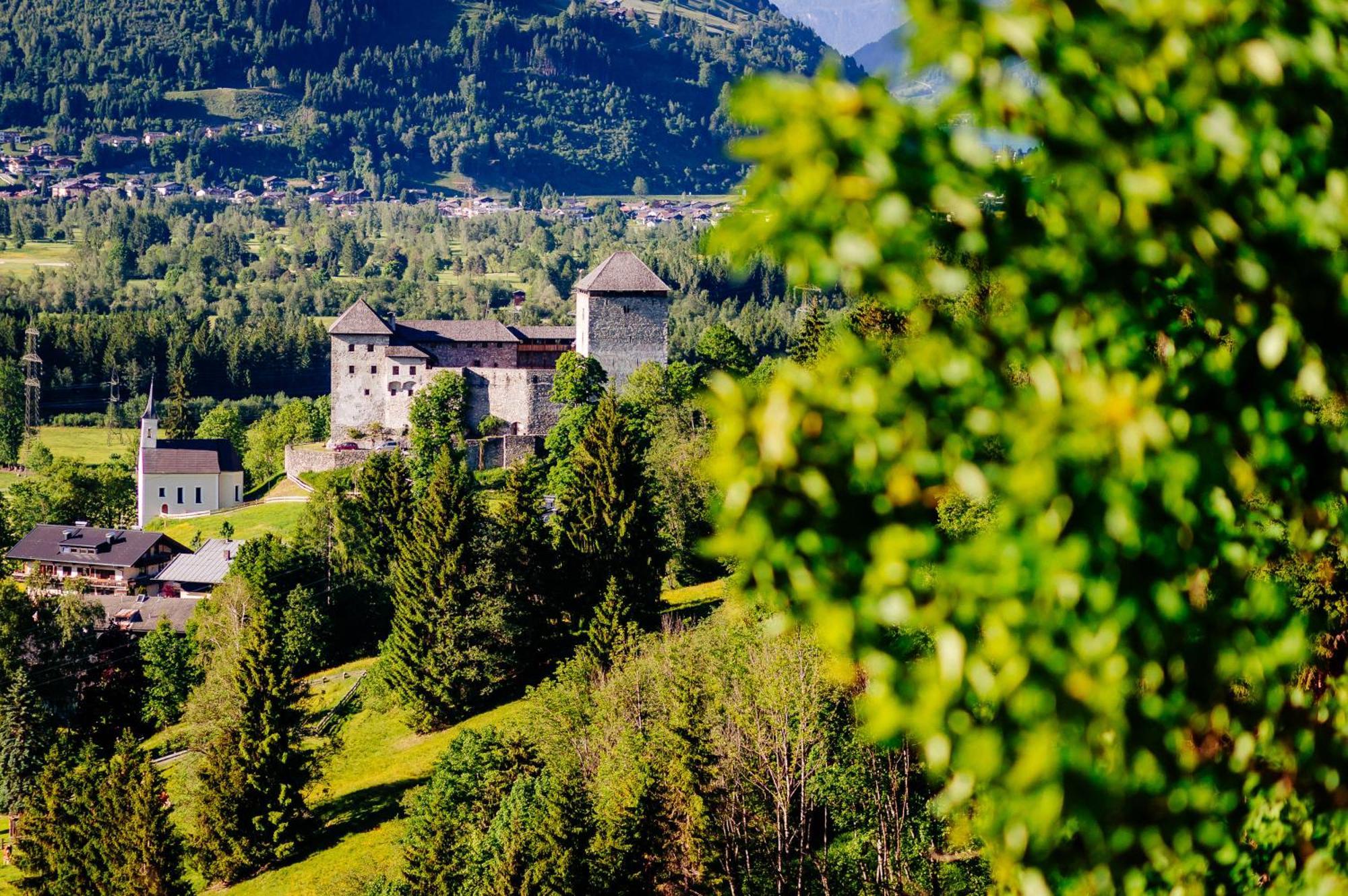 Panorama Hotel Guggenbichl - Inkl Sommerkarte, Freier Eintritt Ins Tauern Spa & Bester Ausblick Uber Kaprun Eksteriør bilde